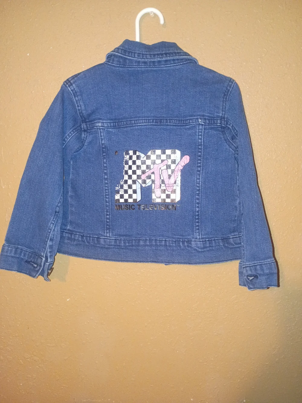 MTV classic blue